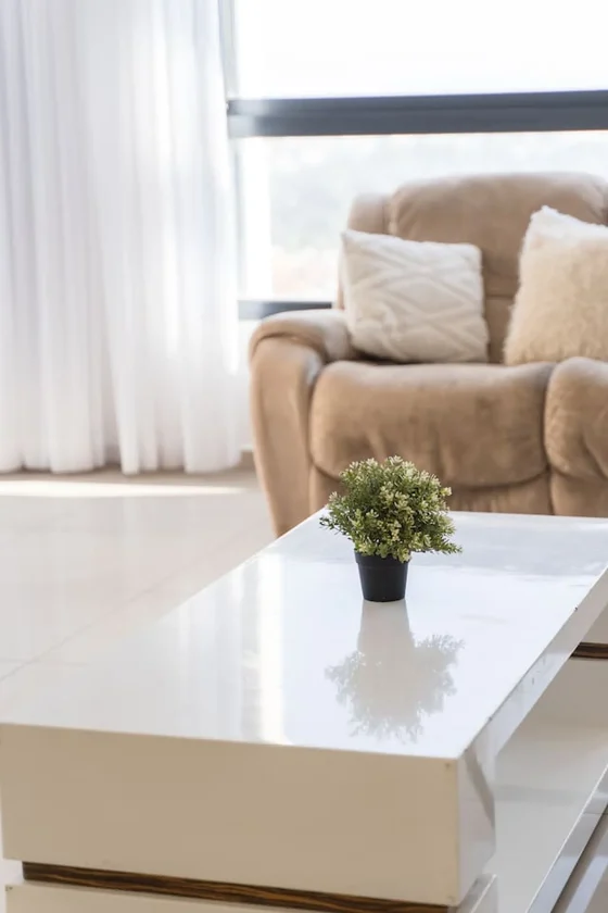 Living room - Image 2