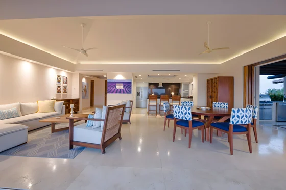 Living room - Image 1