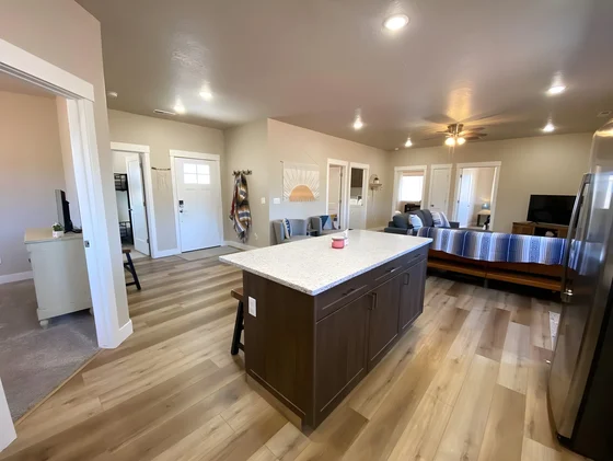 Cover photos - Image 5