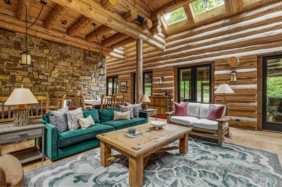 Cover photos - Image 3