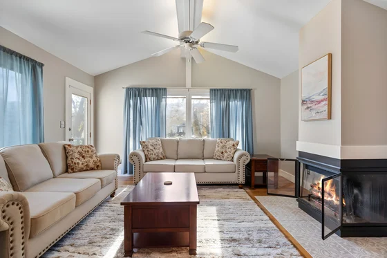 Cover photos - Image 3